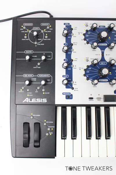 動作品 美品 希少品 付属マニュアル充実 ○ ALESIS ANDROMEDA A6 