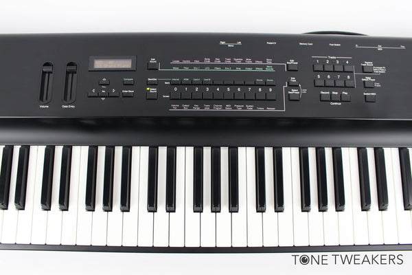Ensoniq KS-32 For Sale with Accessories (New York City Local Only