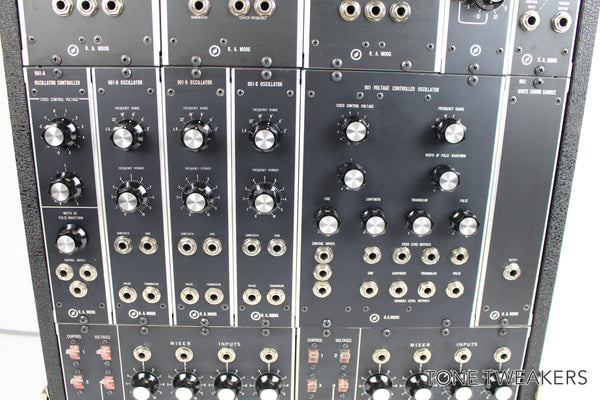 moog MODEL 1120 中古品 moog MODEL 1120 中古品 - メルカリ