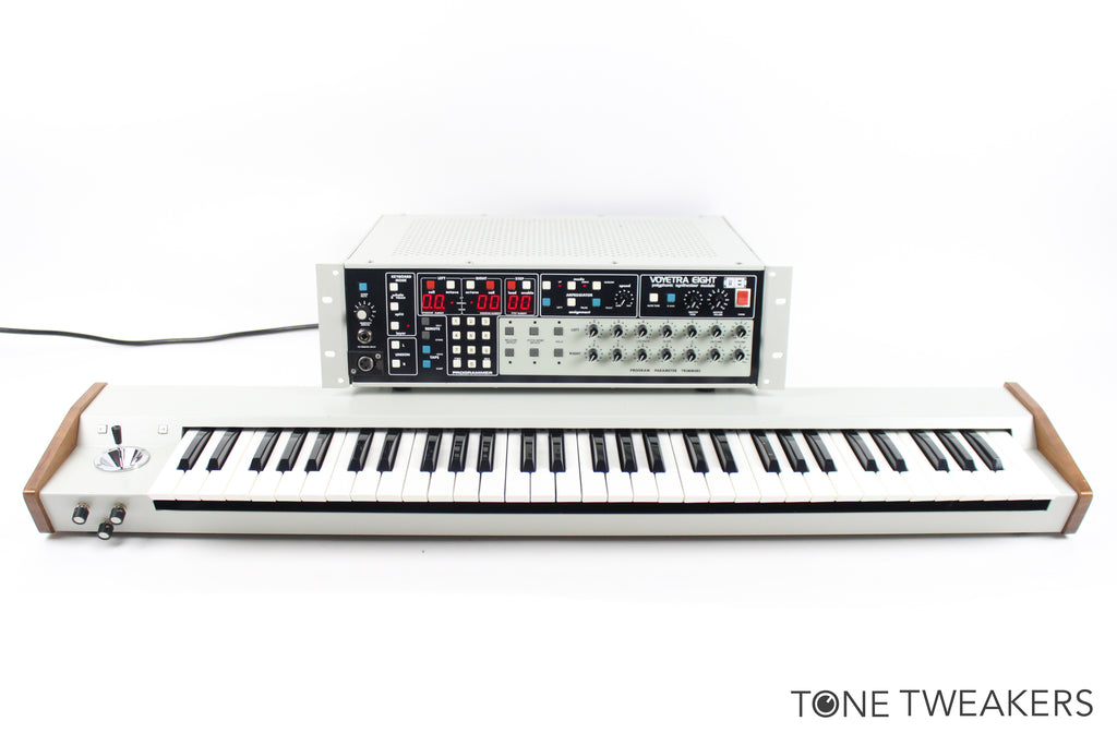 Octave Voyetra Eight with Keyboard