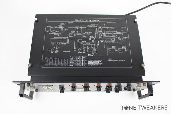 Roland SRE-555 Chorus Echo For Sale - Meticulously Serviced – Tone Tweakers  Inc.