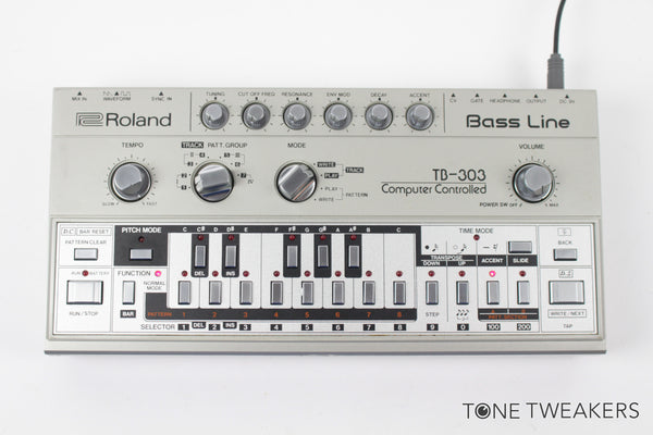 Roland TB-3 Touch Bassline　TB-303 Roland TB3 Touch Bassline