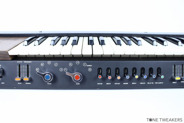 KORG 高級
電子ピアノ Button set, 17 buttons, Korg - Syntaur