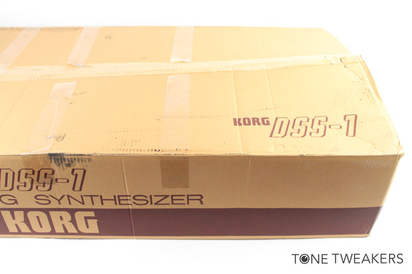 KORG コルグ DSS-1 サンプリングシンセサイザー 【ジャンク品】 Korg DSS-1 Sampling Synthesizer For Sale Original Box and