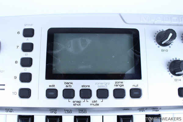 M-AUDIO OZONIC 37key キーボード【送料別】 M-Audio Ozonic Keyboard | zZounds