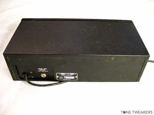 Roland DC-30 Analog Chorus-Echo For Sale – Tone Tweakers Inc.