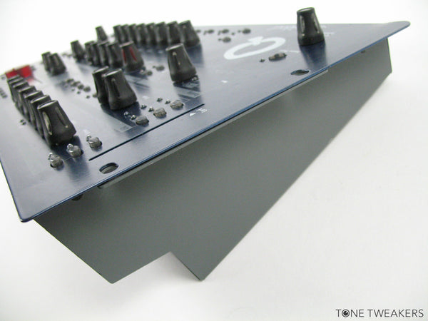 Waldorf Q Rackmount Synthesizer For Sale – Tone Tweakers Inc.