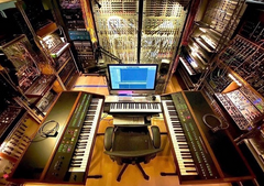 Synthesizer Museum Vintage Synth Studio in New York City
