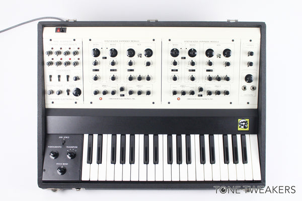 Oberheim 2 Voice w/sequencer