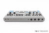 Roland MC-202