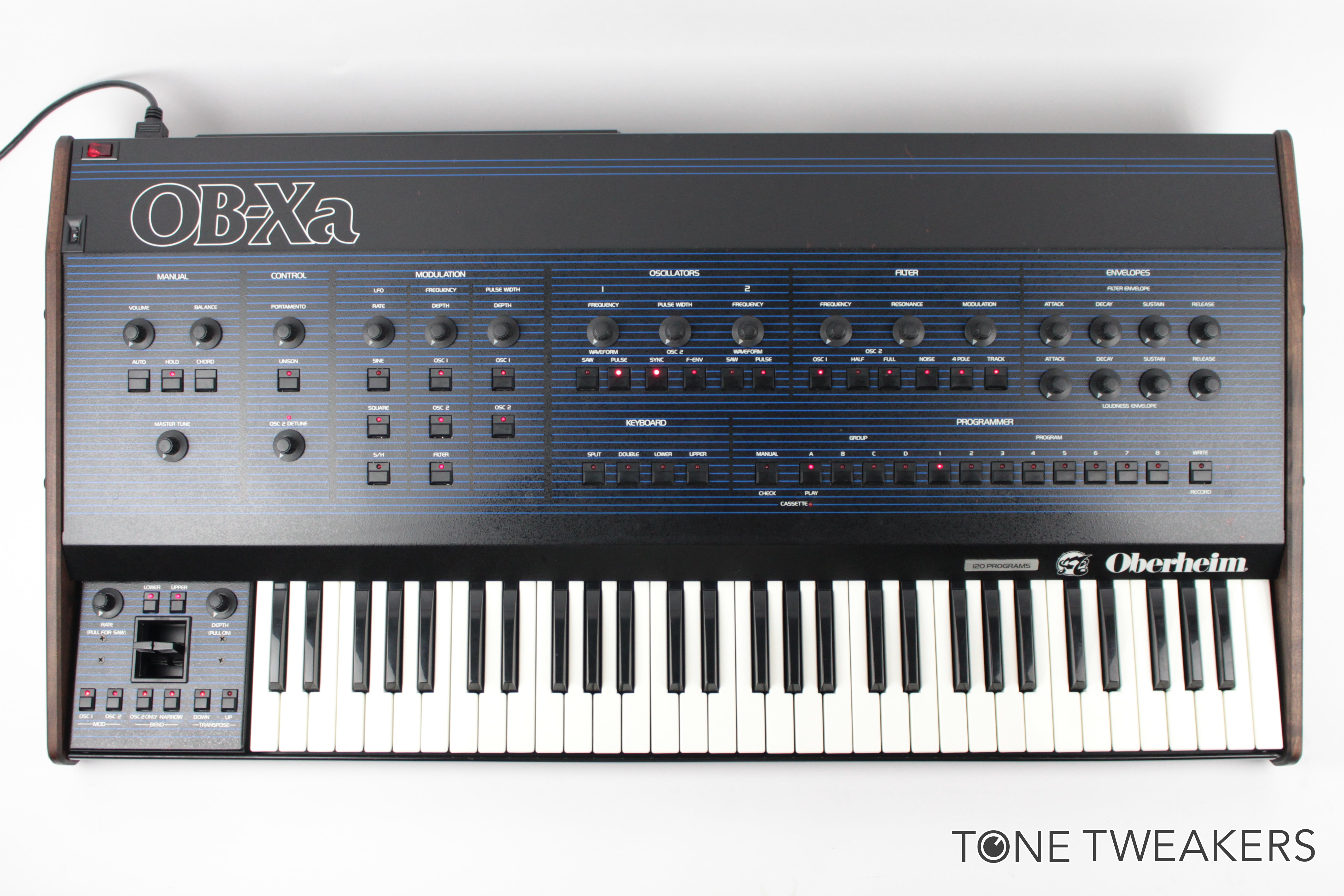 oberheim-ob-xa-82010x-1.jpg?v= oberheim-ob-xa-82010x-1.jpg?v=
