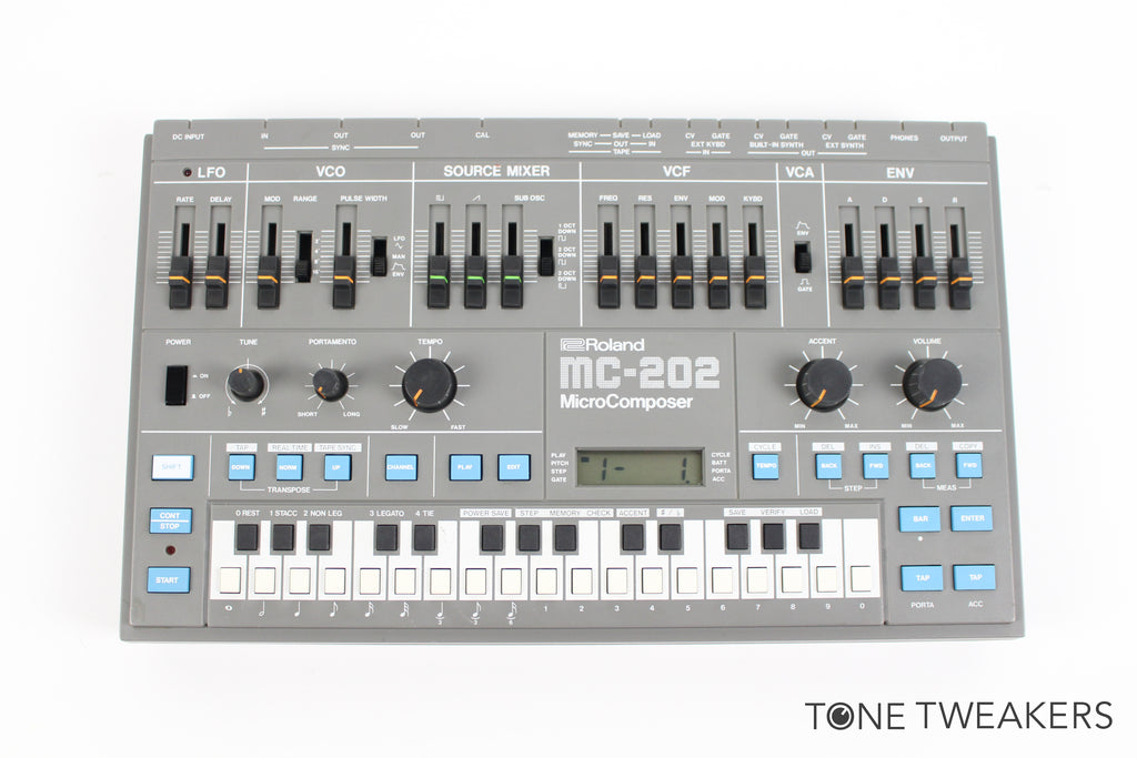 Roland MC-202