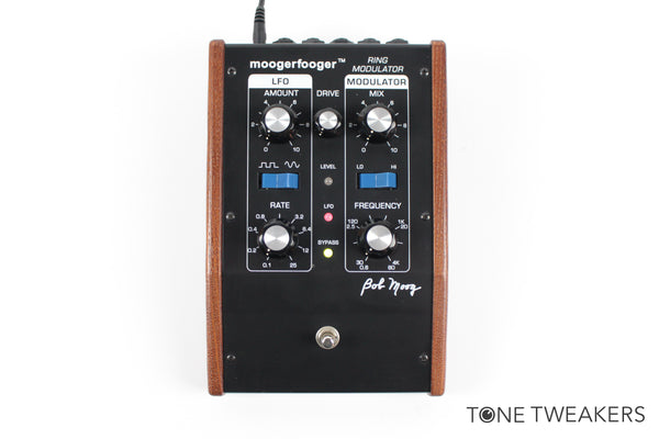 Moog Moogerfooger Ring Modulator MF-102