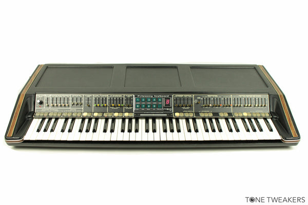 Moog Polymoog Synthesizer 203A