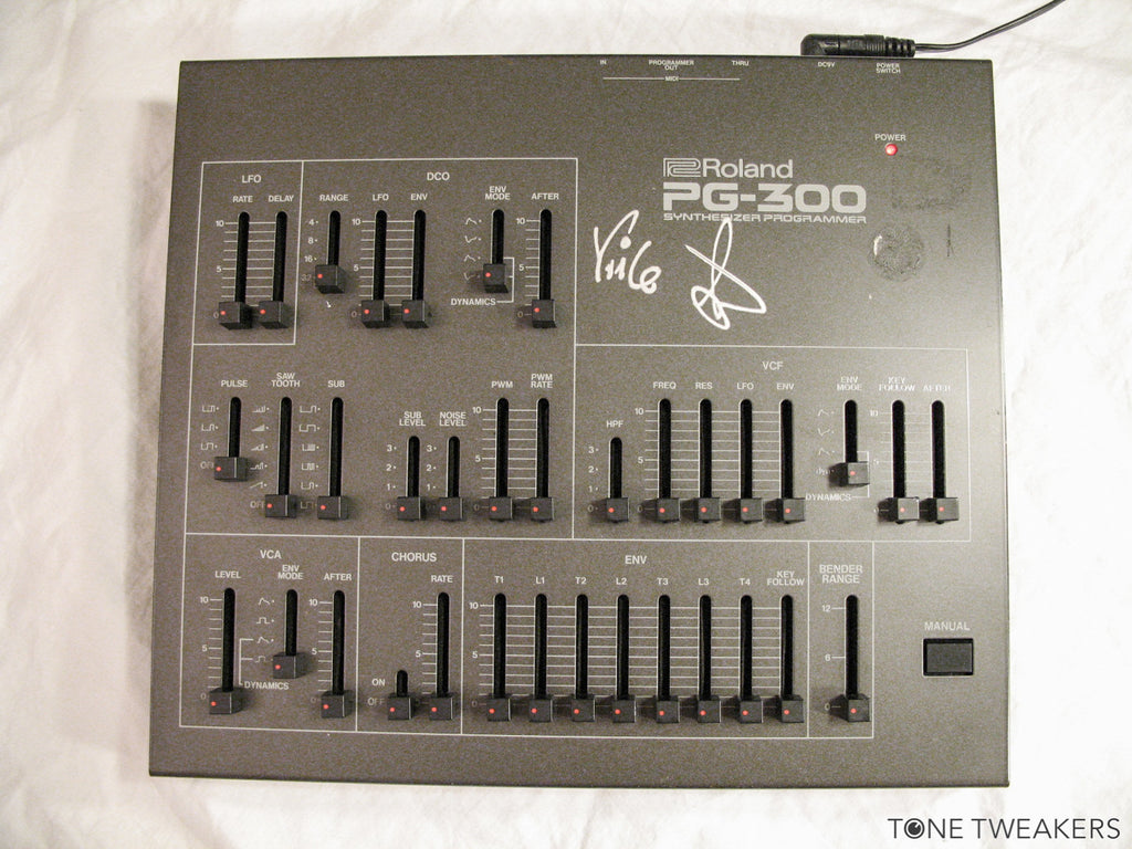 Roland PG-300 VC