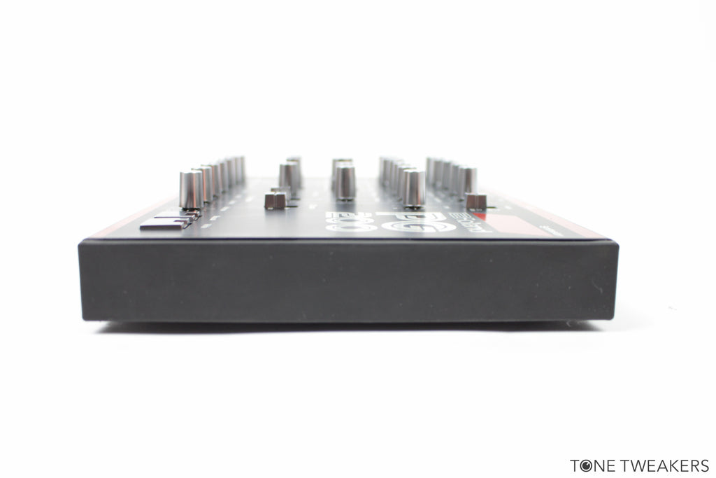 Roland PG-200 For Sale Programmer for JX-3P, MKS-30 – Tone Tweakers Inc.