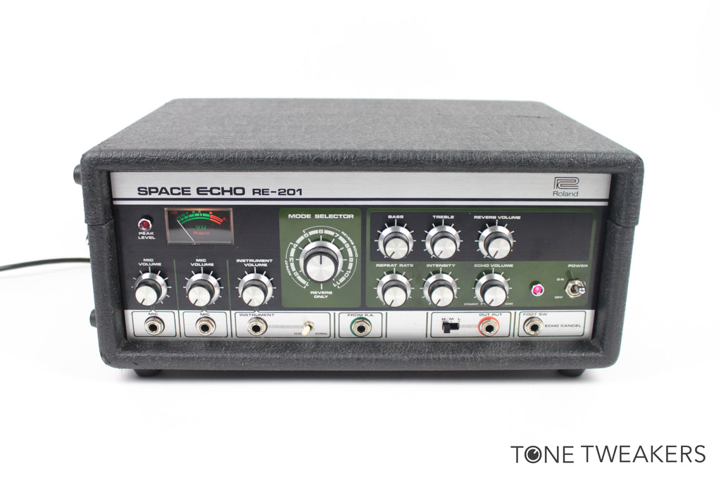 好評最新品1円スタート　Roland SPACE ECHO RE-201 エフェクター