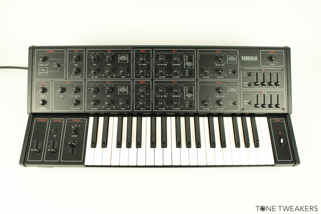 Yamaha CS15